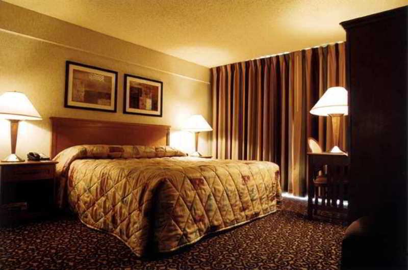 Embassy Suites By Hilton Oklahoma City Will Rogers Airport חדר תמונה