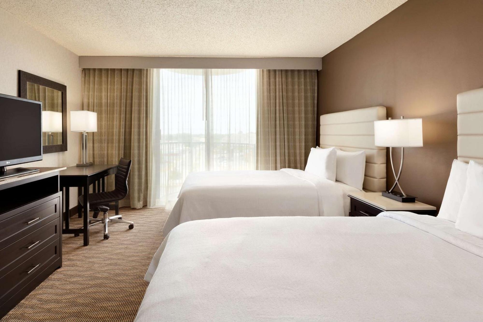 Embassy Suites By Hilton Oklahoma City Will Rogers Airport מראה חיצוני תמונה