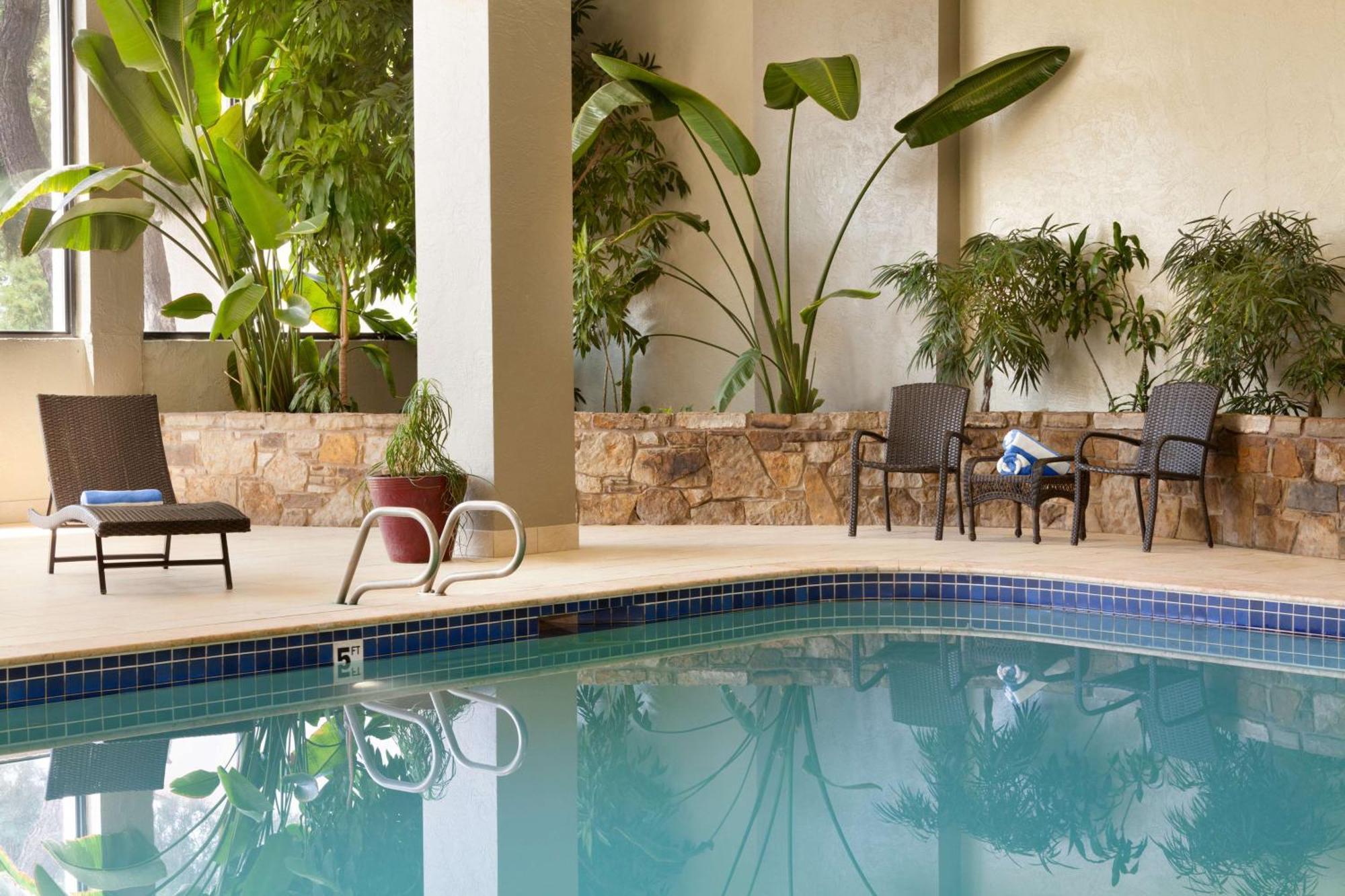 Embassy Suites By Hilton Oklahoma City Will Rogers Airport מראה חיצוני תמונה