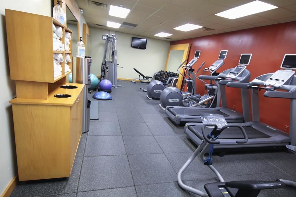 Embassy Suites By Hilton Oklahoma City Will Rogers Airport מראה חיצוני תמונה